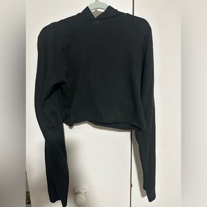 NWOT Brandy Melville cropped sweatshirt